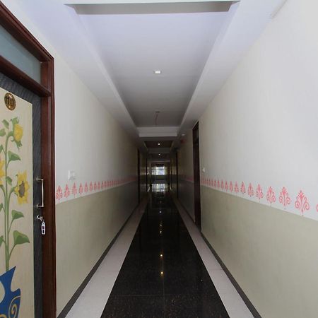 Hotel O Sri Sai Residency Bidadi Екстериор снимка